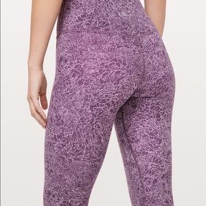 Lululemon High Rise Crop 21” Floral Print
